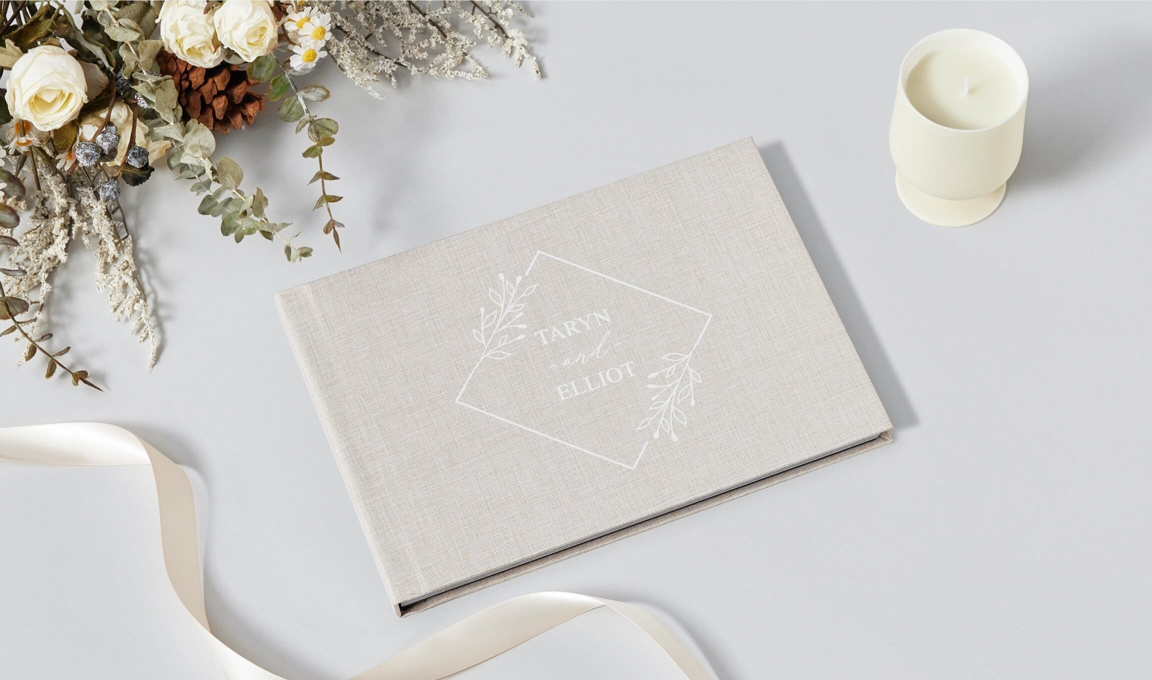 Heirloom wedding album by Precious Pics