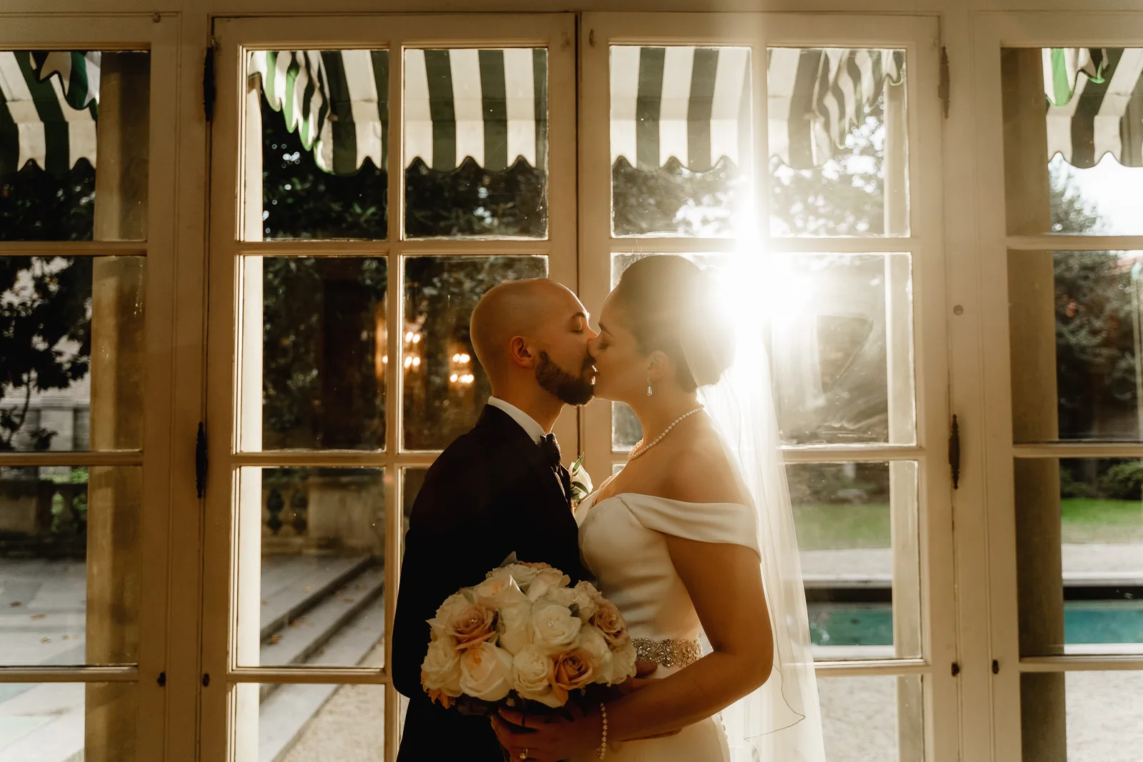 Gallery-Worthy Urban Wedding Photography: What Actually Makes It Work