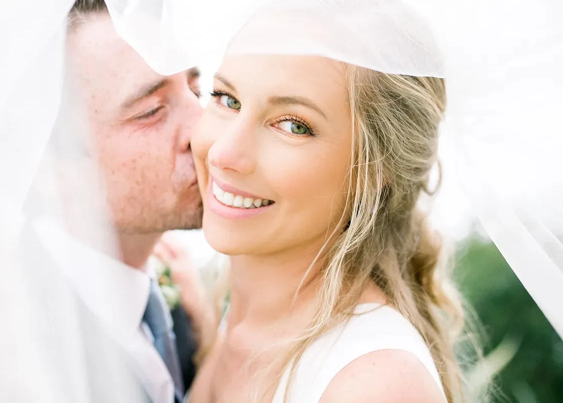 Natural Wedding Photos Without Awkward Poses