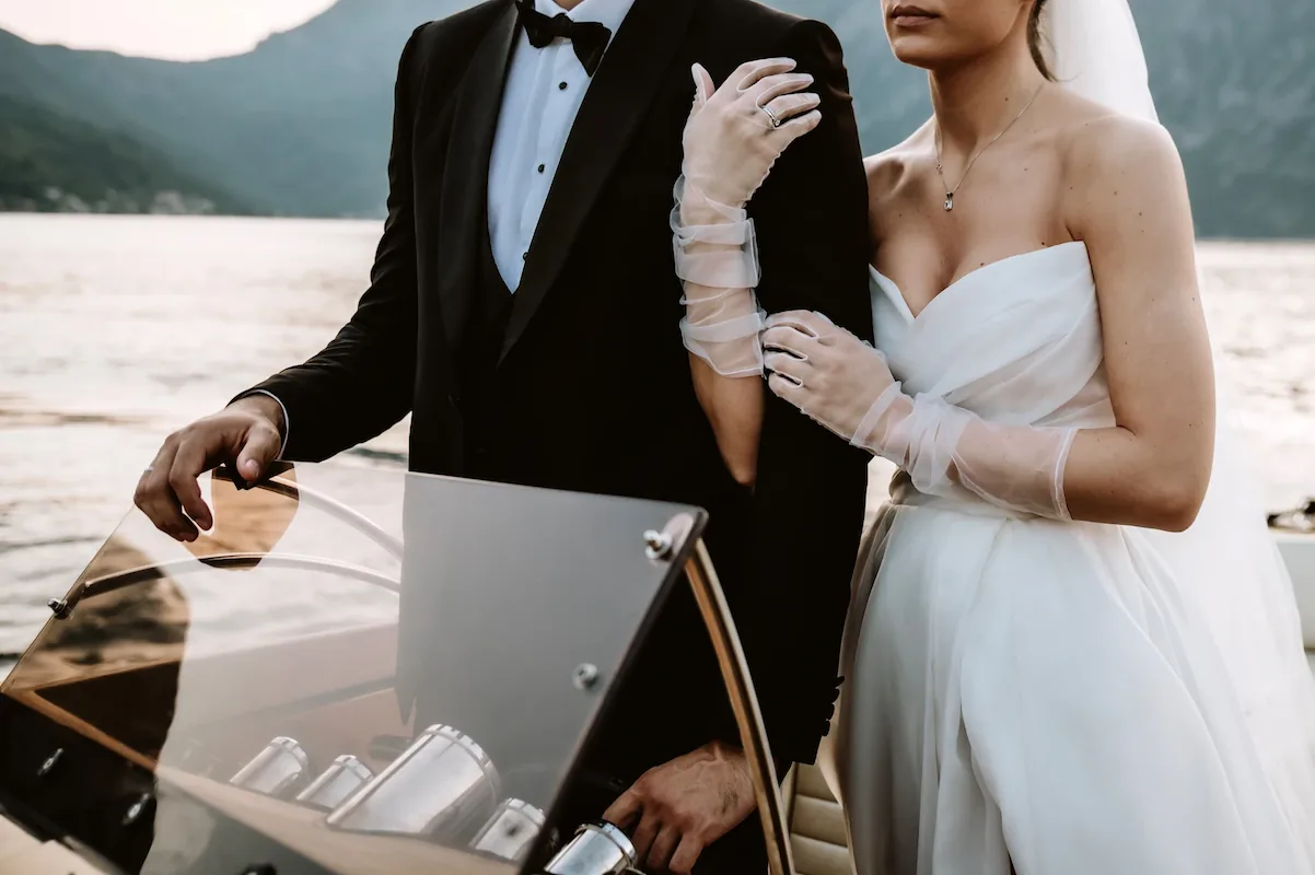 When to Book a Wedding Photographer in the USA — wedding photography by Precious Pics