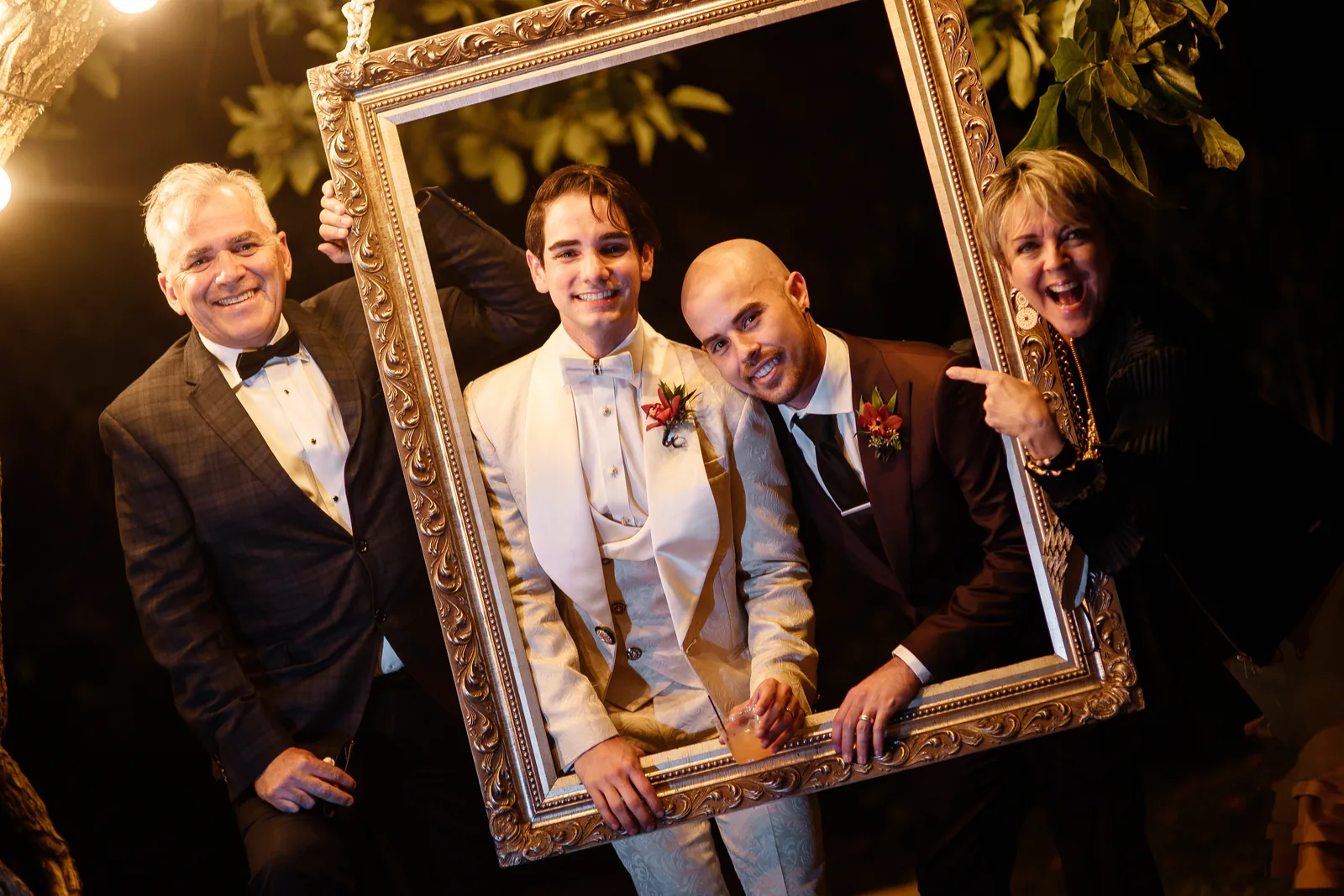 Seattle & PNW wedding photography by Precious Pics